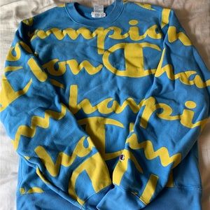 Champion Logo Crewneck Sweatshirt